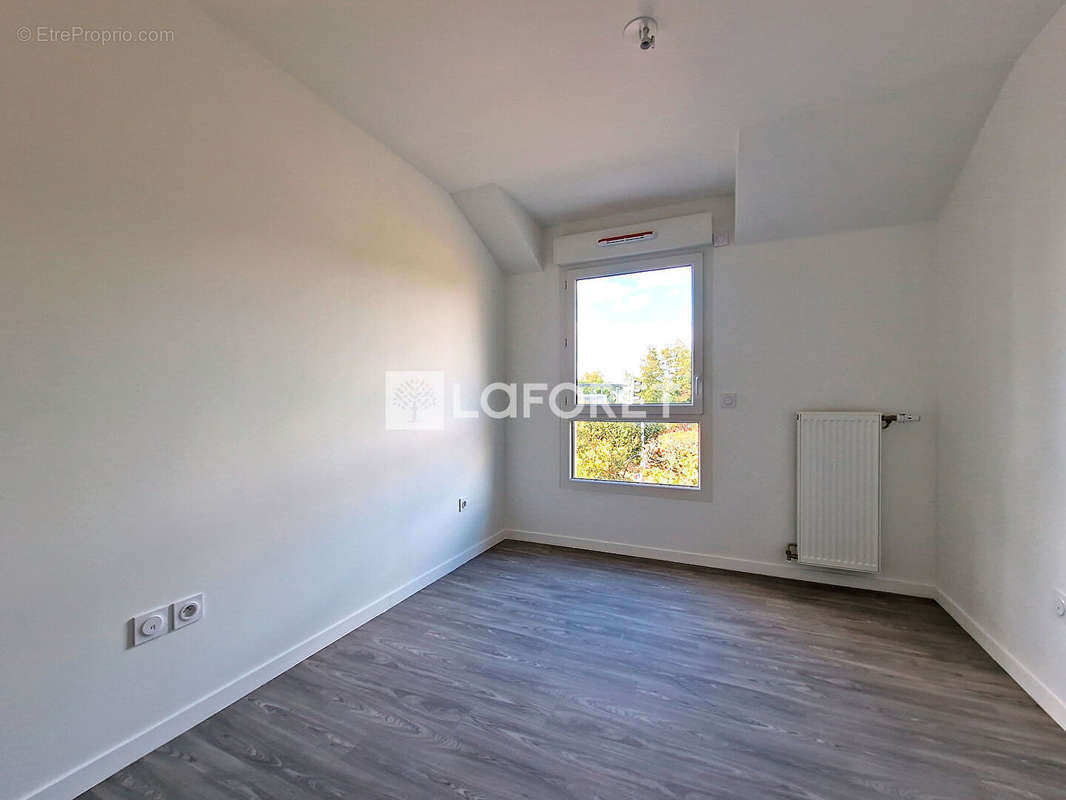 Appartement à MOISSY-CRAMAYEL