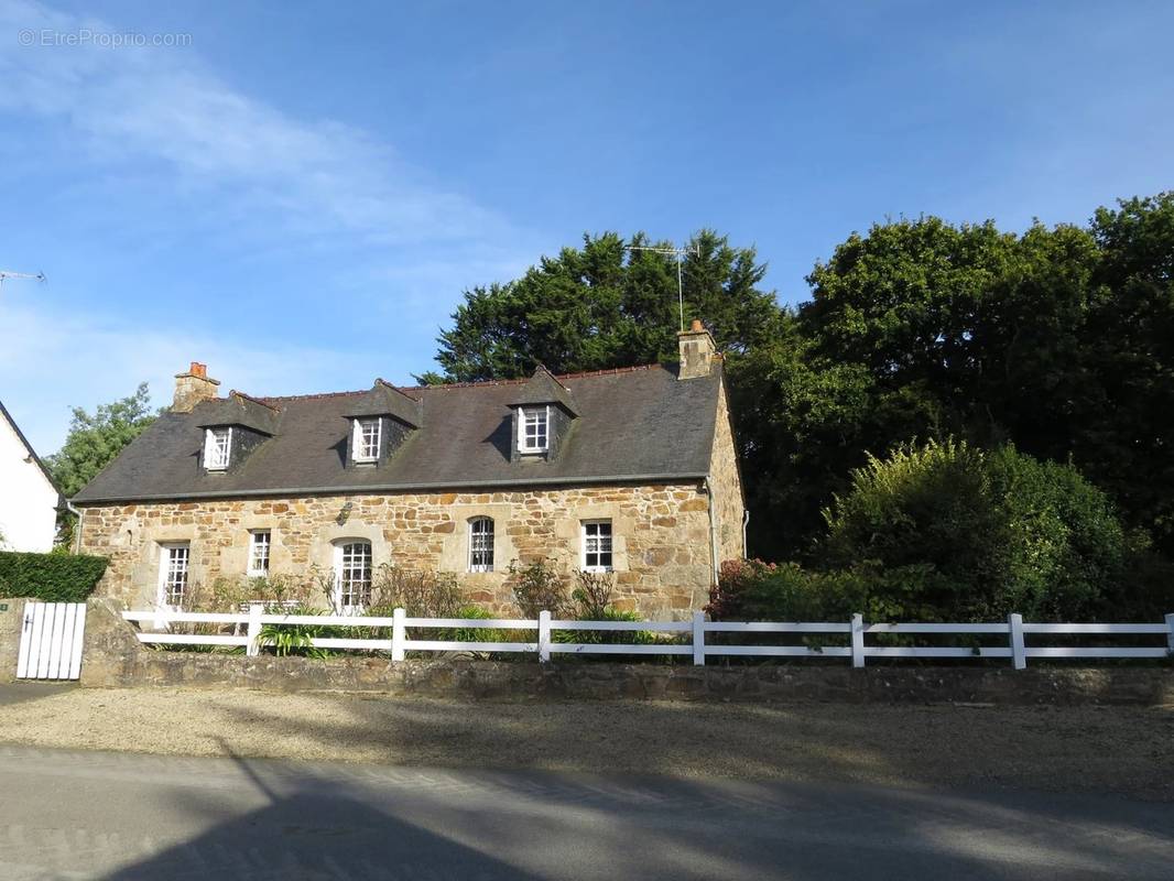 Maison à PEDERNEC