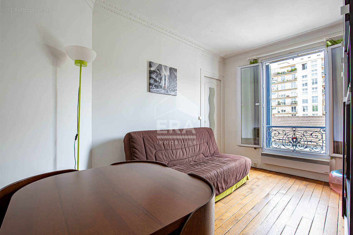 Appartement à PARIS-12E