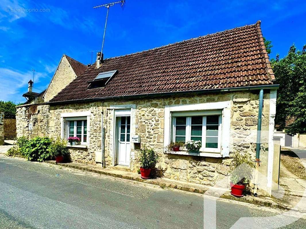 Maison à CREPY-EN-VALOIS