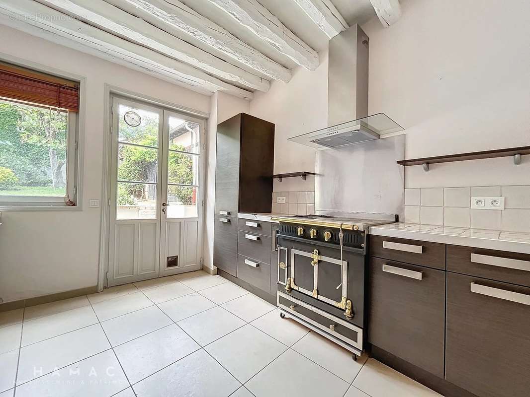 Appartement à SAINTE-FOY-LES-LYON