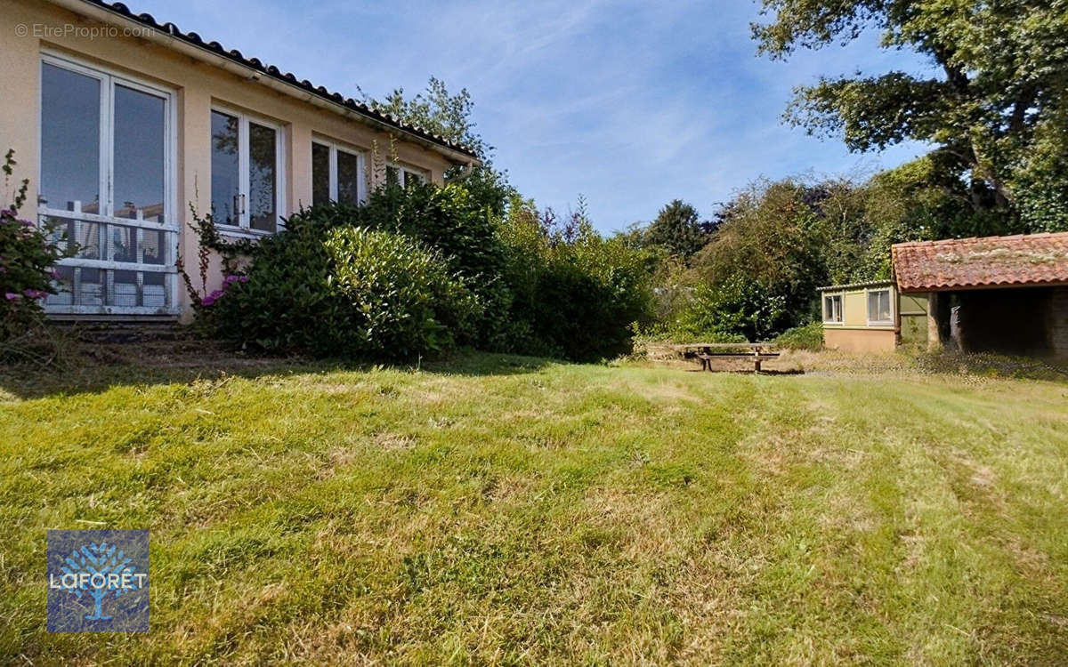 Maison à CHEMILLE