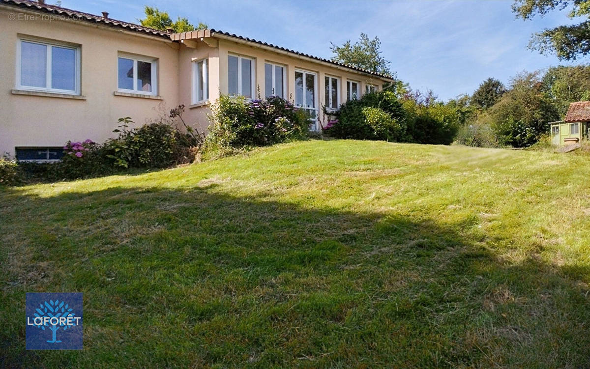 Maison à CHEMILLE