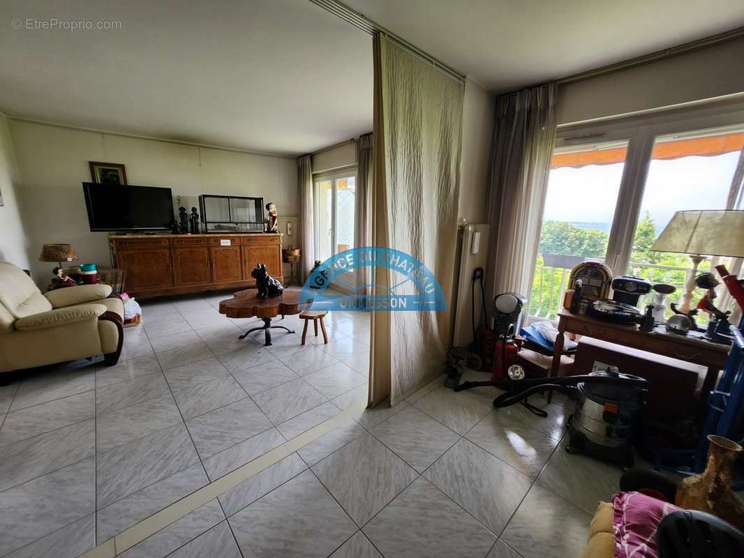 Appartement à CHENNEVIERES-SUR-MARNE