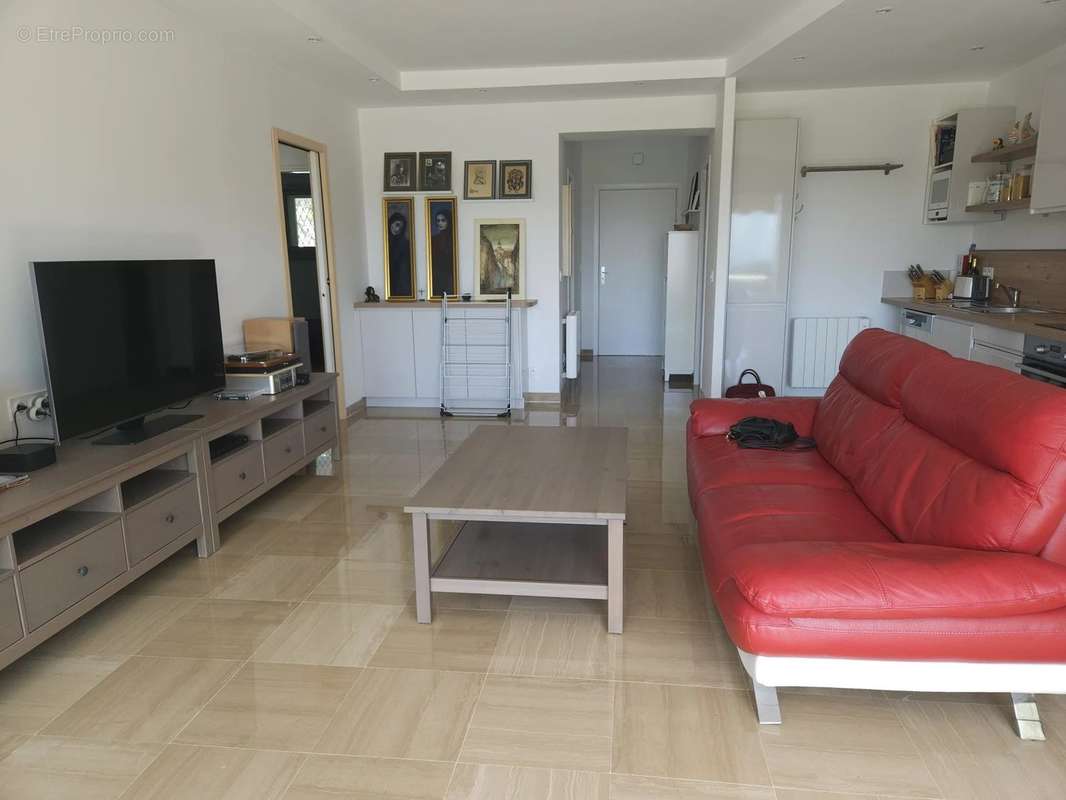 Appartement à VILLENEUVE-LOUBET