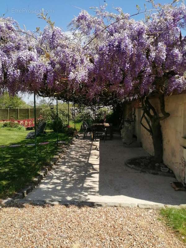 Maison à SOUVIGNE