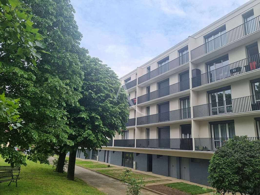 Appartement à LIMEIL-BREVANNES