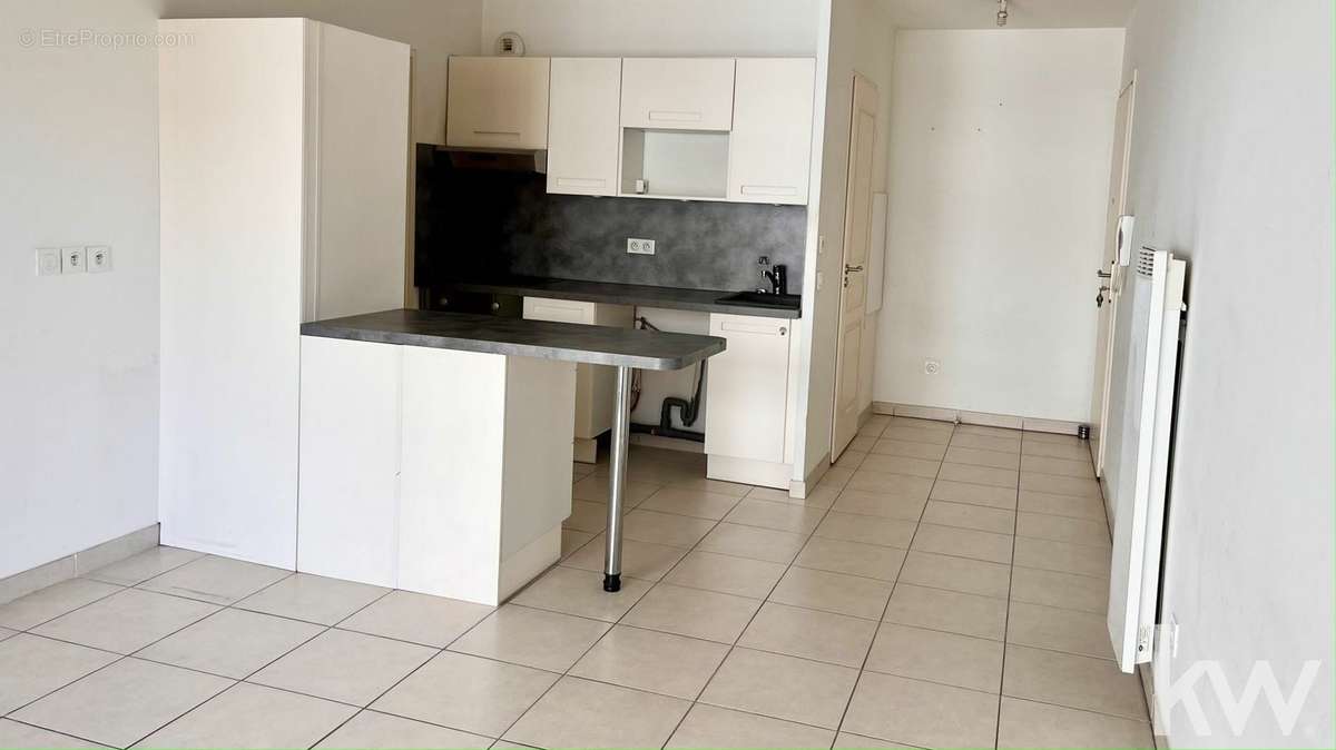 Appartement à MARSEILLE-8E