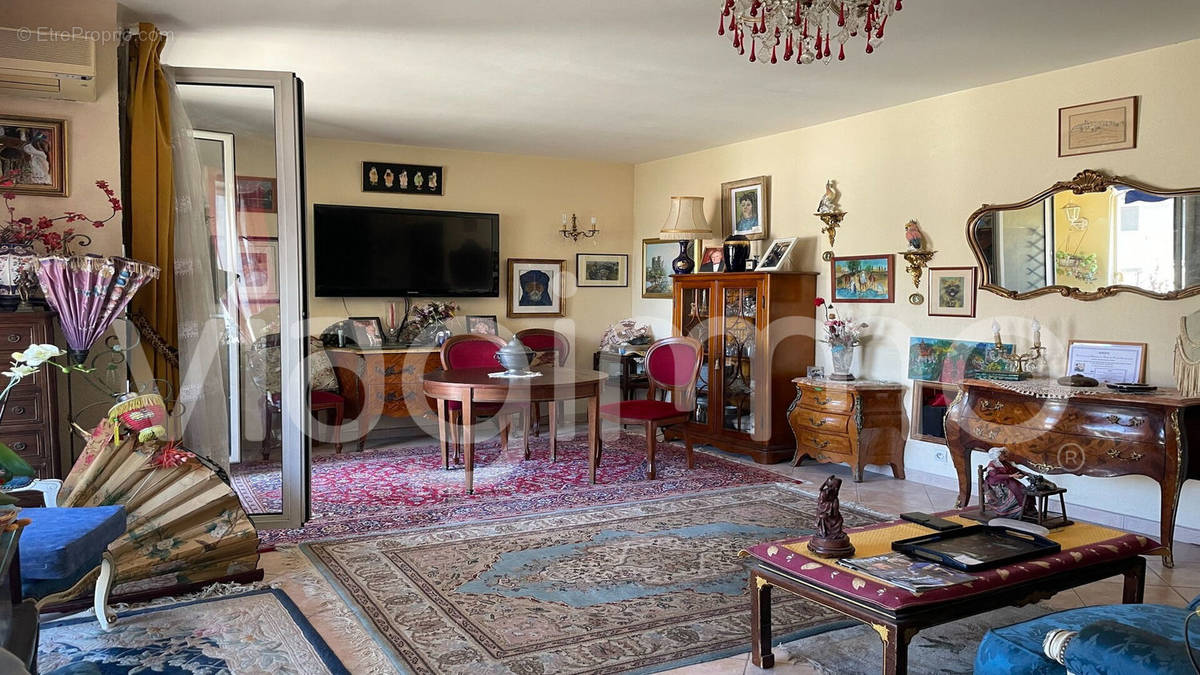 Appartement à MARSEILLE-8E