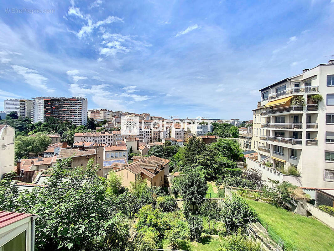 Appartement à CALUIRE-ET-CUIRE