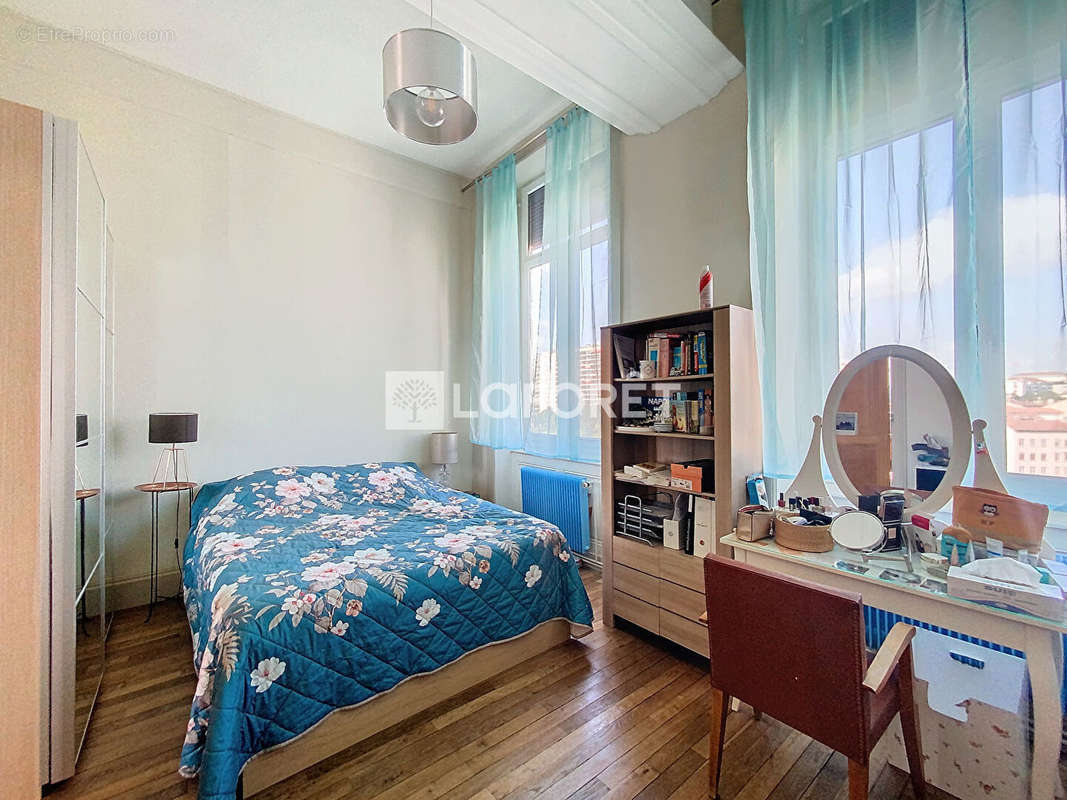 Appartement à LYON-4E