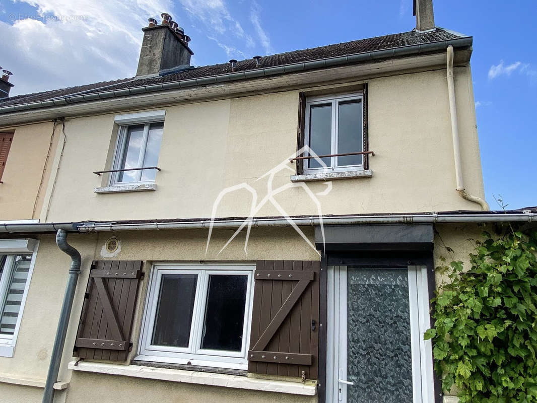 Maison à SOTTEVILLE-LES-ROUEN