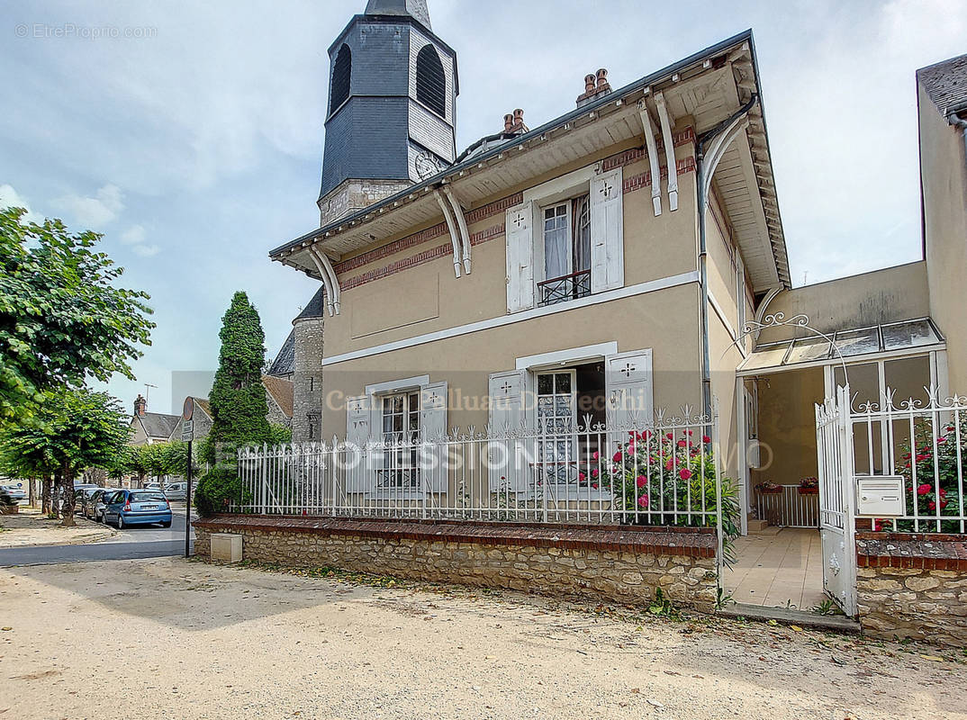 Maison à CHATILLON-COLIGNY