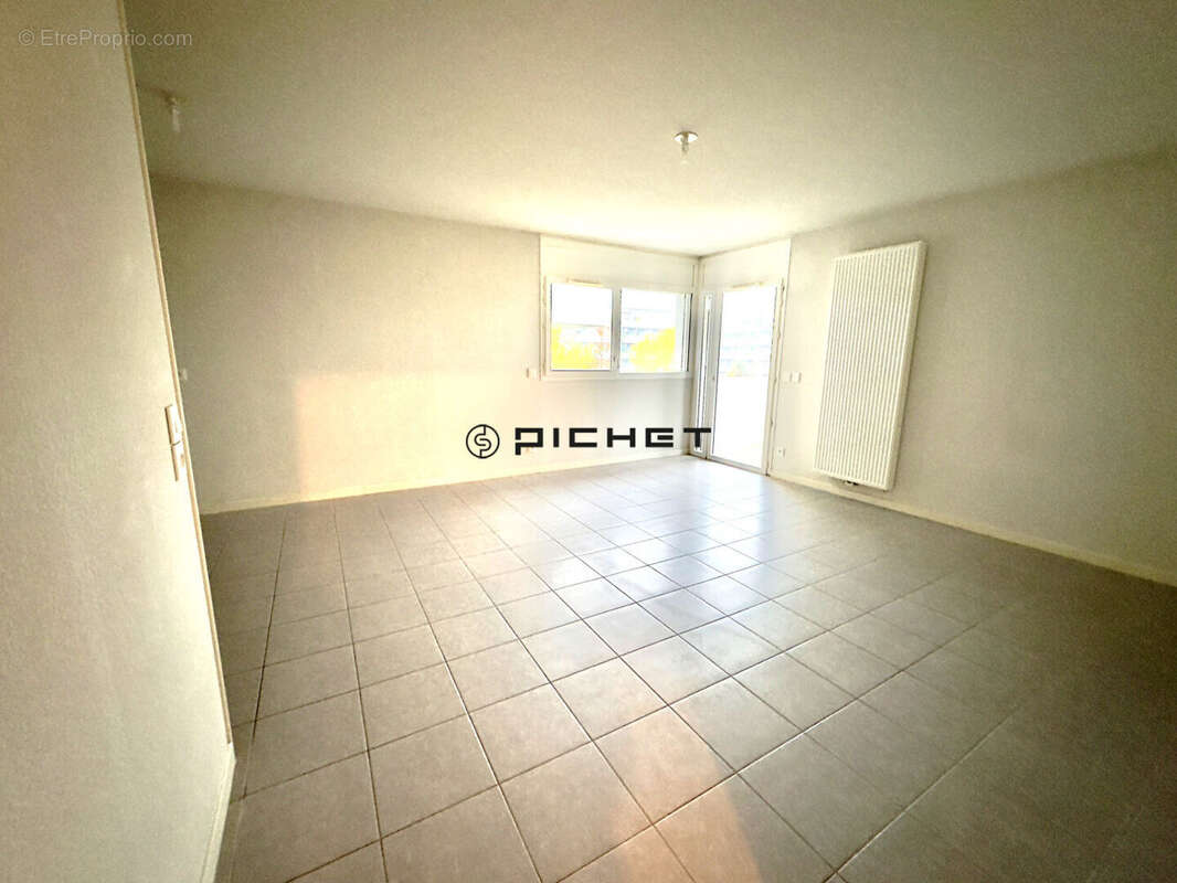 Appartement à BEGLES