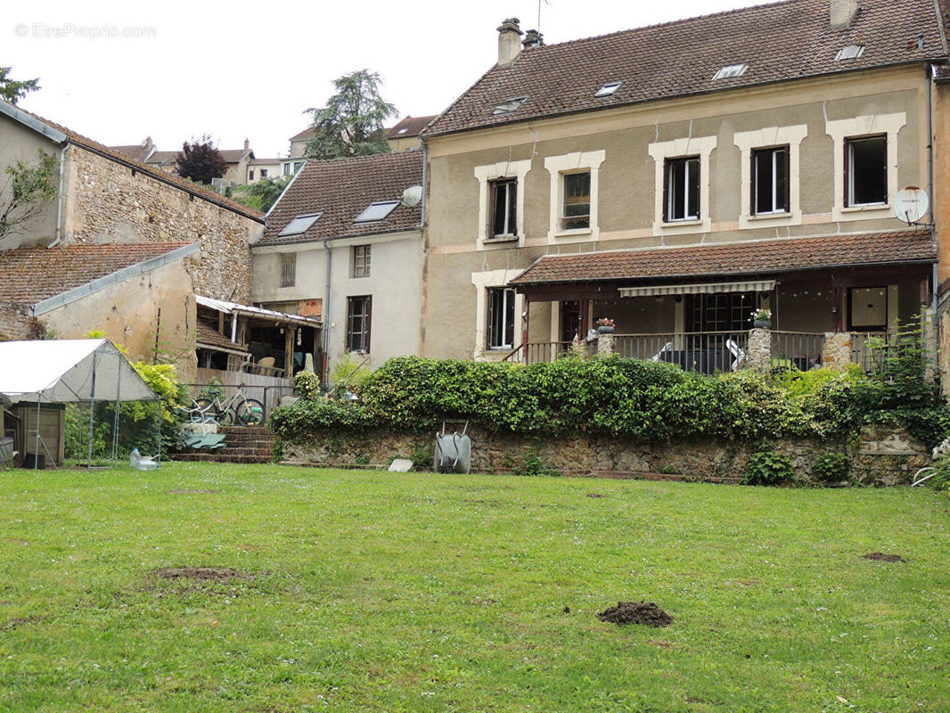 Maison à CHATEAU-THIERRY