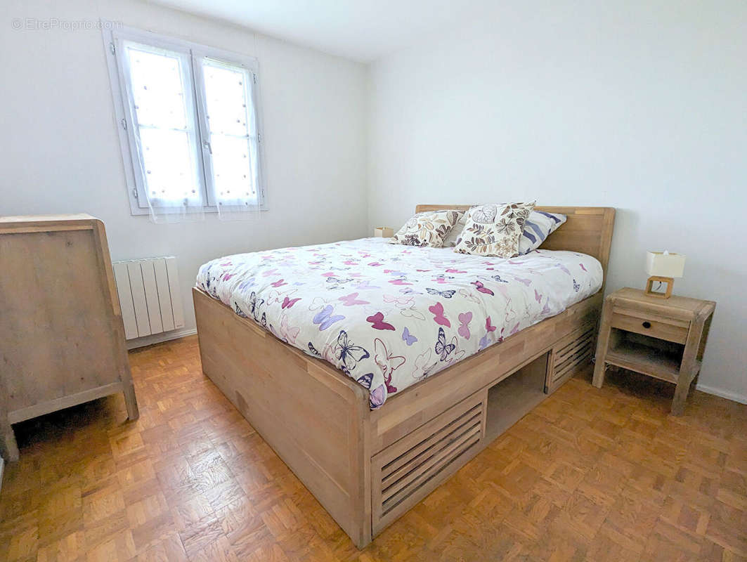 Appartement à MONTIGNY-LE-BRETONNEUX