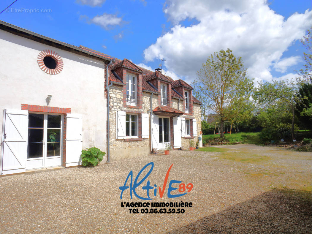 Maison à SAINT-MAURICE-LE-VIEIL