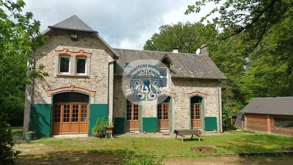 La maison. - Maison à SAINT-SAUVEUR-LE-VICOMTE