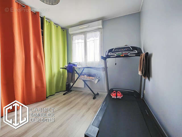 Appartement à CLICHY-SOUS-BOIS