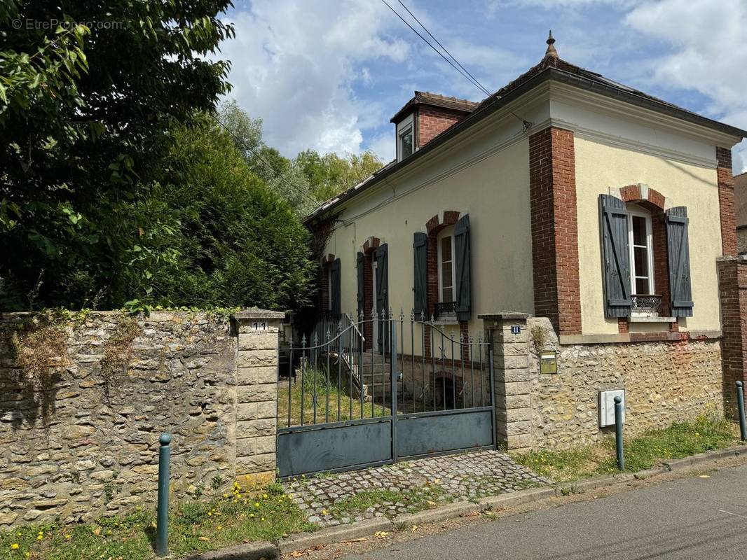 Maison à PACY-SUR-EURE