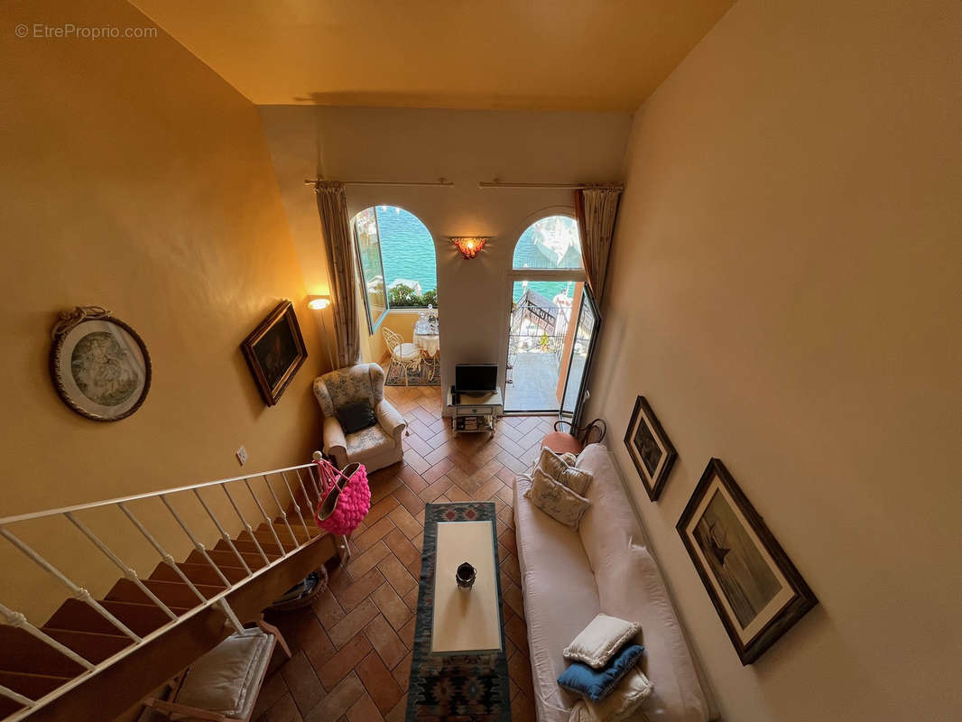 Appartement à VILLEFRANCHE-SUR-MER