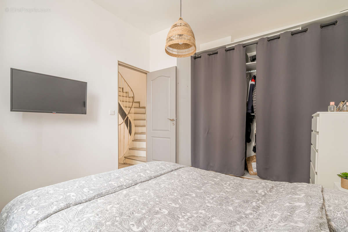 Appartement à MARSEILLE-11E