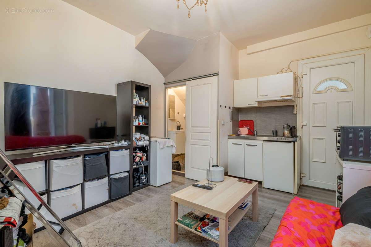 Appartement à MARSEILLE-11E