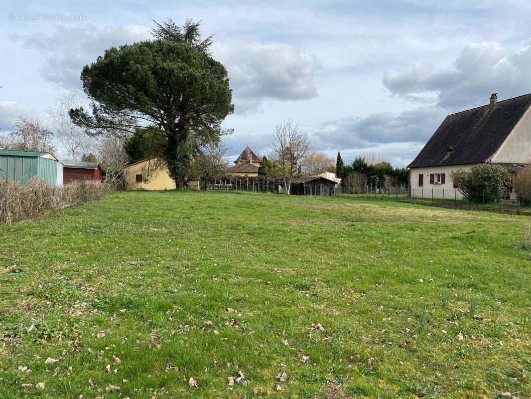 Terrain à BERGERAC