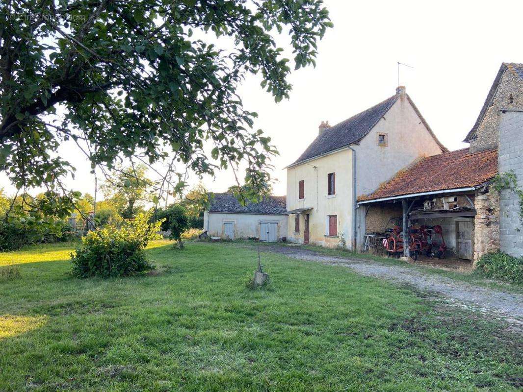 Maison à RIGNAC