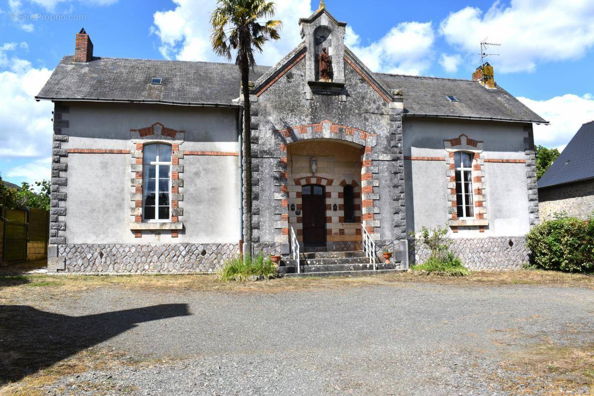 Maison à SABLE-SUR-SARTHE