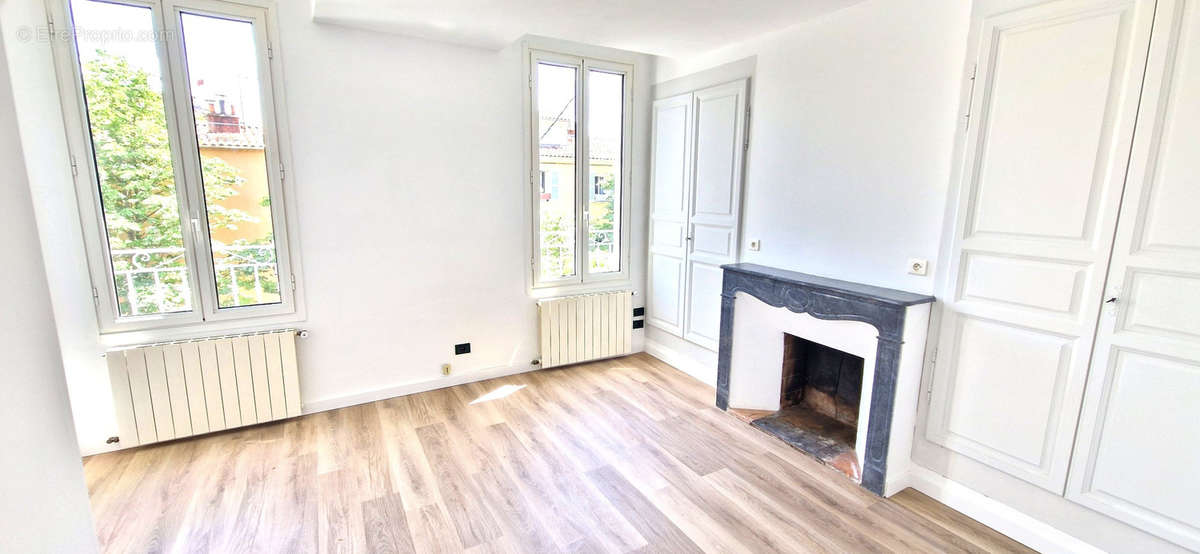 Appartement à DRAGUIGNAN