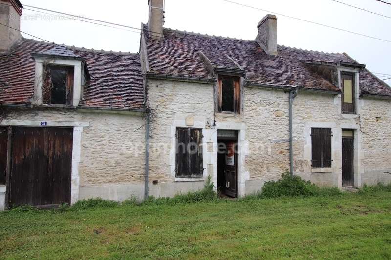 Maison à LIGNIERES