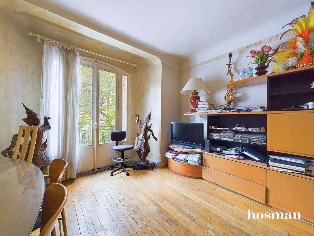 Appartement à PARIS-20E