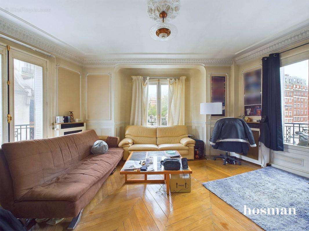 Appartement à PARIS-20E