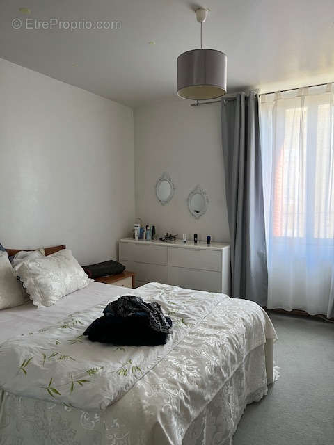 Appartement à BOURG-DE-THIZY