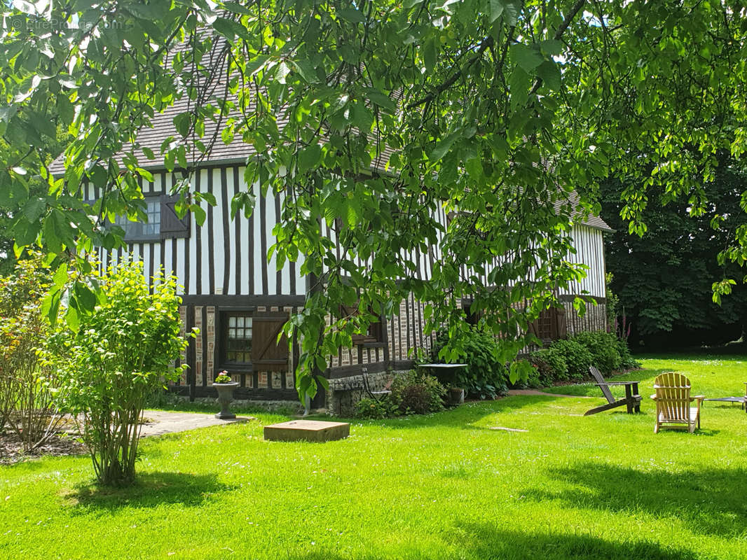 Maison à CORMEILLES