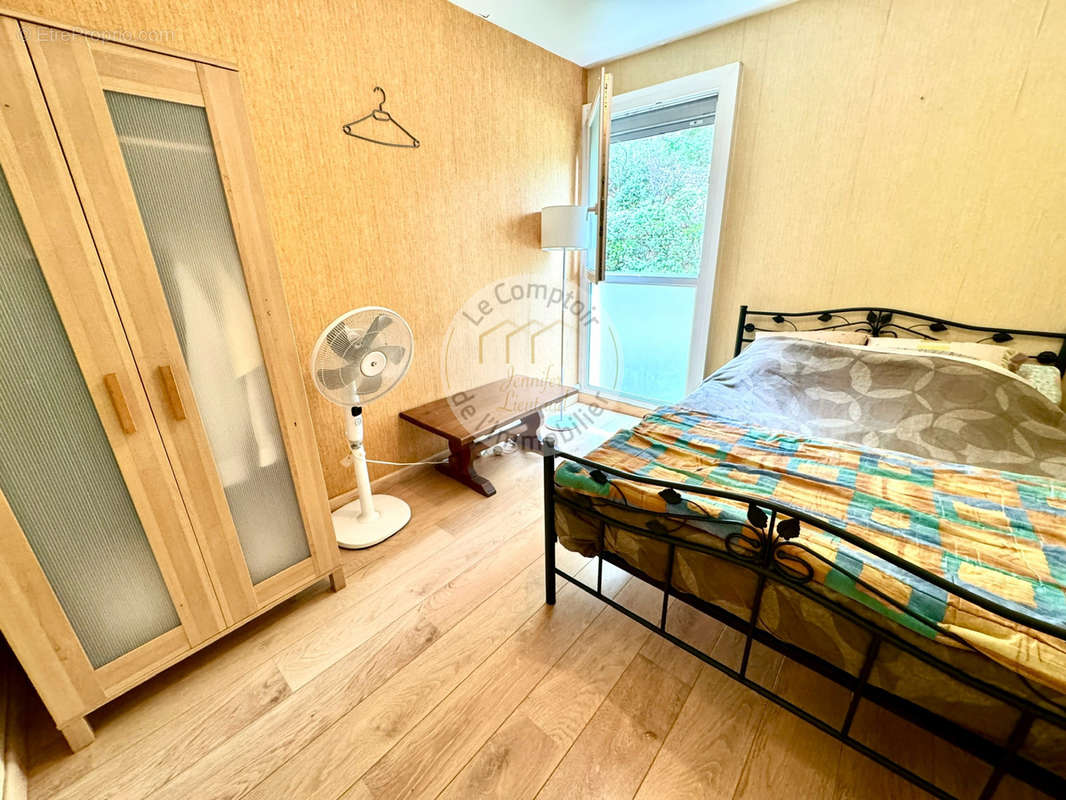 Appartement à MARSEILLE-9E