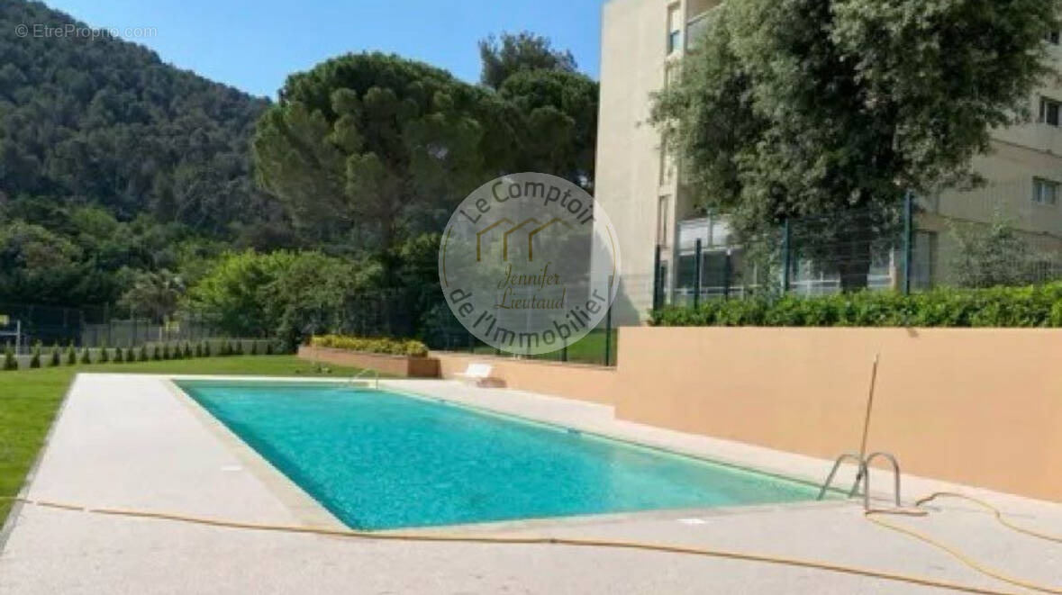 Appartement à MARSEILLE-9E