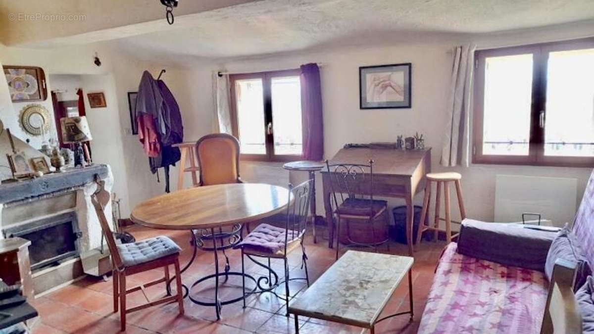 Appartement à GRASSE