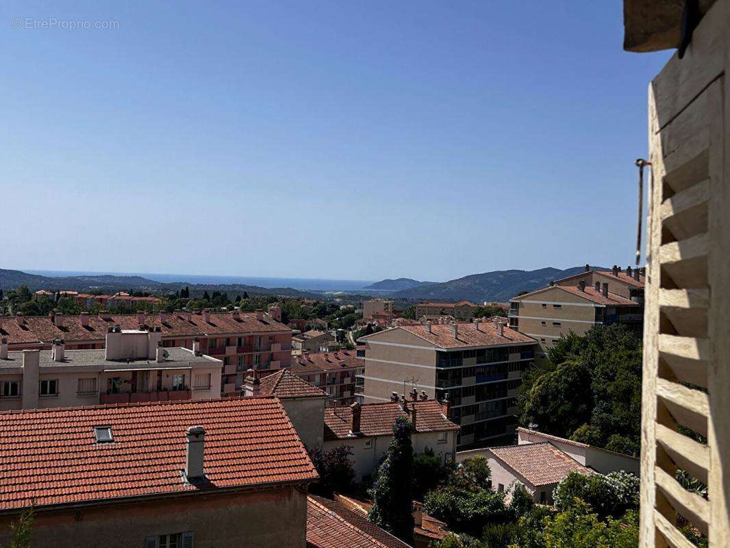 Appartement à GRASSE