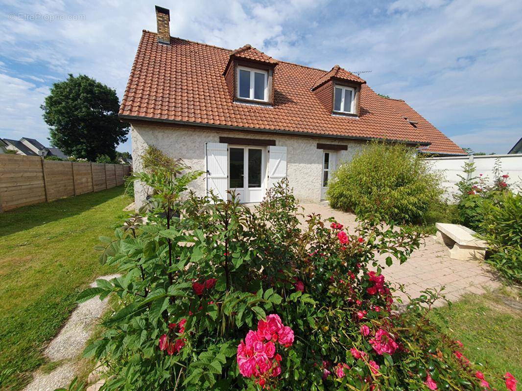 Maison à OCTEVILLE-SUR-MER