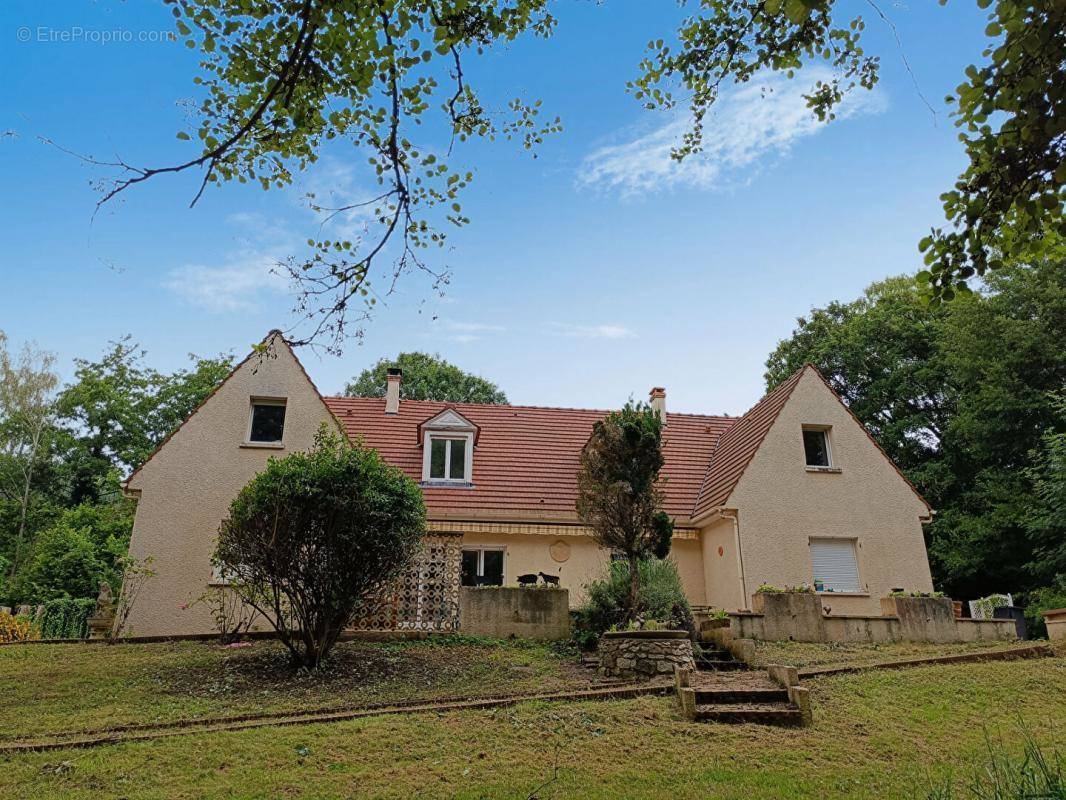 Maison à VAUX-SUR-SEINE