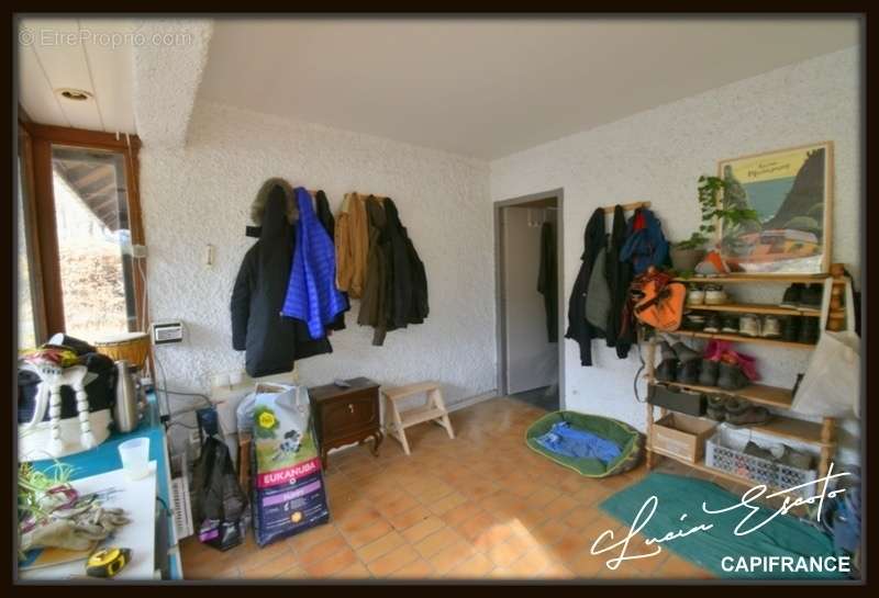 Appartement à CHATEAUROUX-LES-ALPES