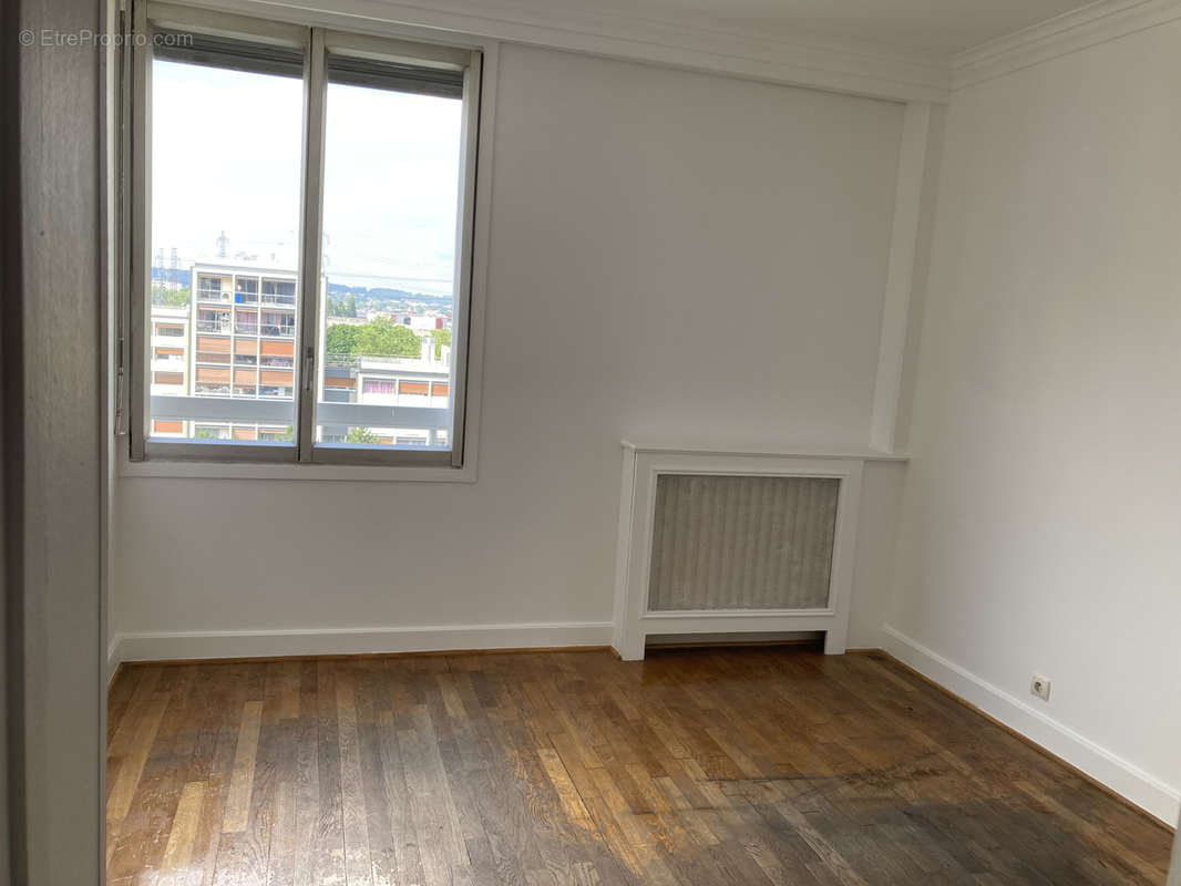 Appartement a louer sarcelles - 5 pièce(s) - 120 m2 - Surfyn