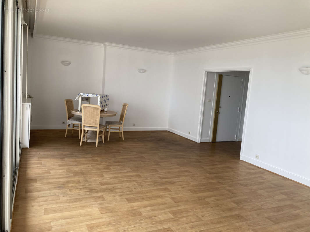 Appartement a louer sarcelles - 5 pièce(s) - 120 m2 - Surfyn