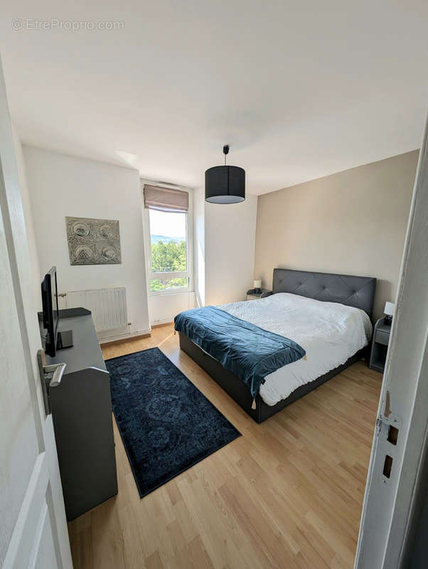 Appartement à BOURG-LES-VALENCE