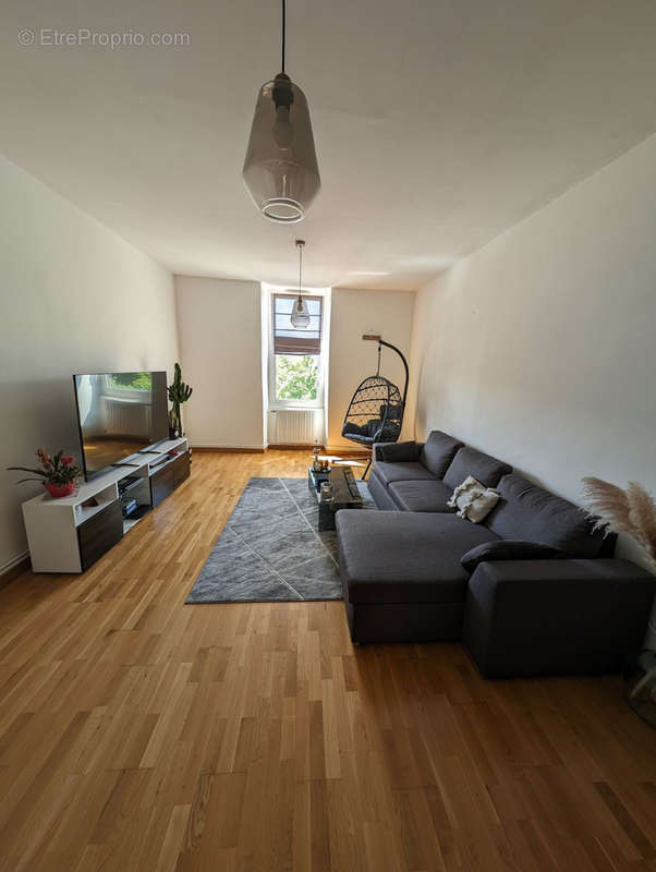 Appartement à BOURG-LES-VALENCE