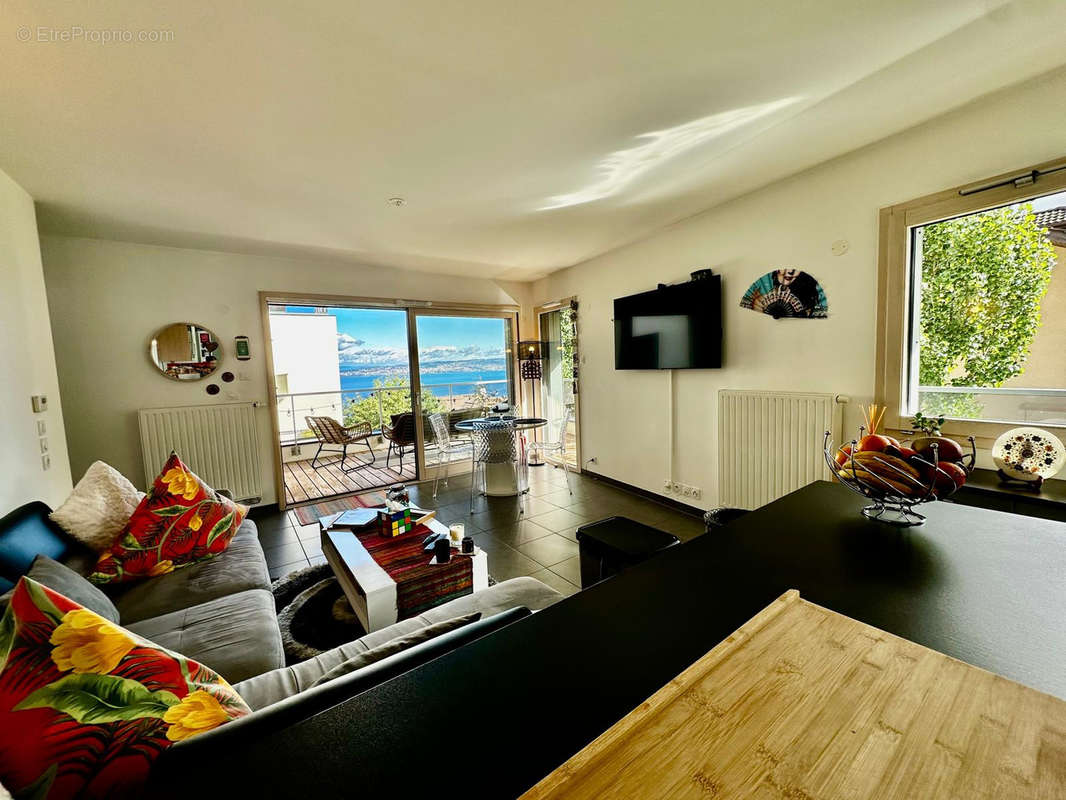 Appartement à EVIAN-LES-BAINS