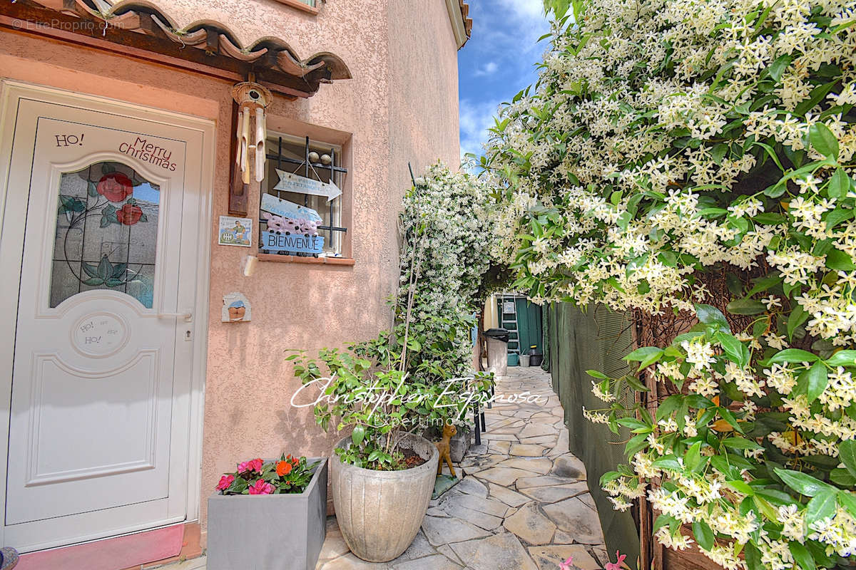 Maison à ANTIBES