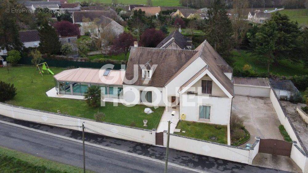 Maison à FAVRIEUX